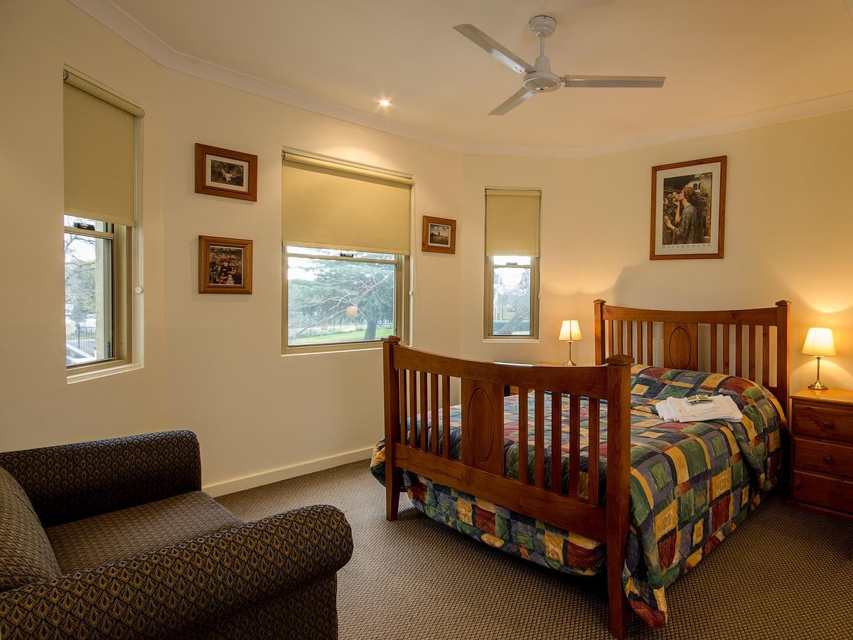 Royal Hotel Springwood Εξωτερικό φωτογραφία